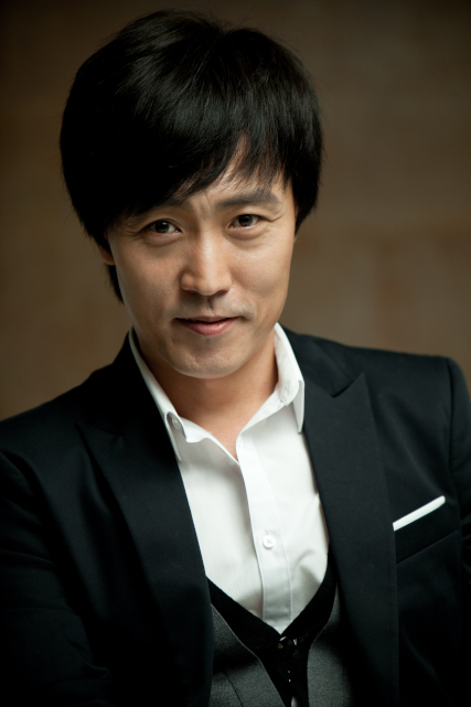 엄효섭